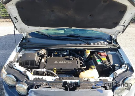 2016 Chevrolet Sonic Lt Auto z USA, uszkodzony, nr VIN 1G1JC5SH0G4118394